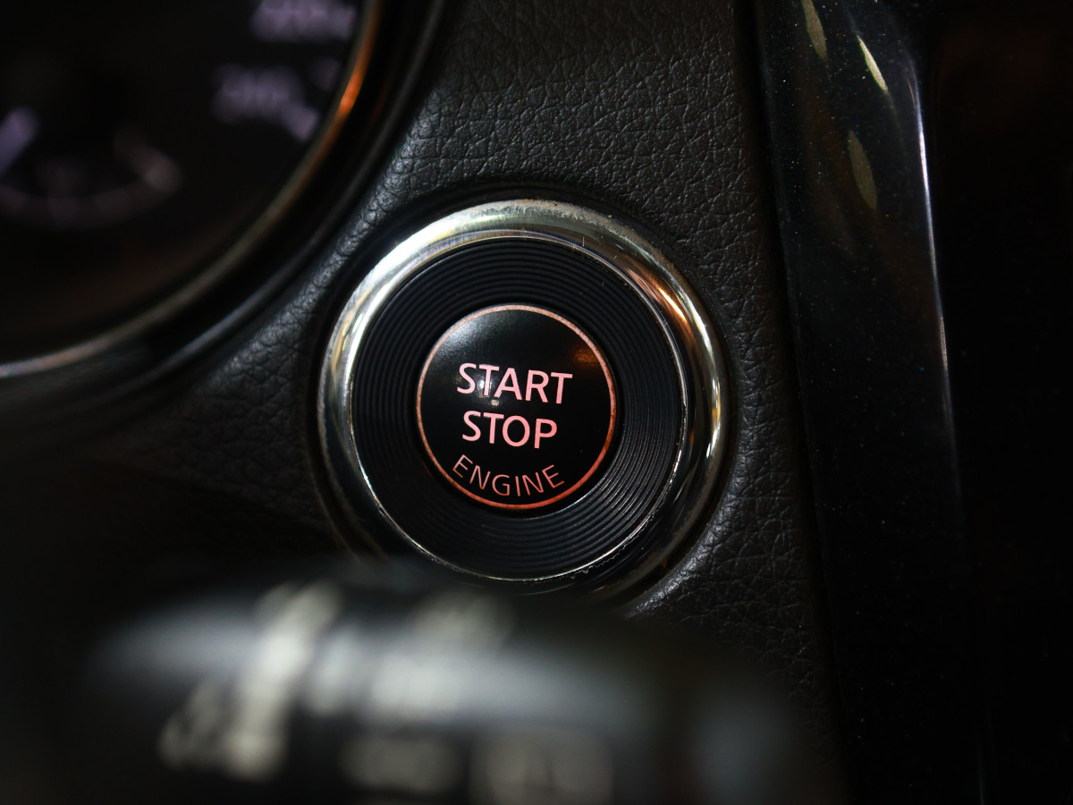 Toyota How-To: Push to Start Button