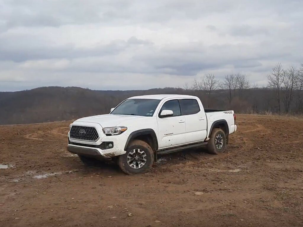 toyota tacoma trd off-road in mud
