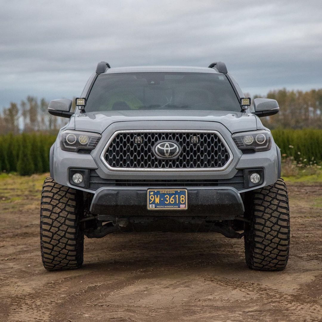 toyota tacoma with viper cut front view
