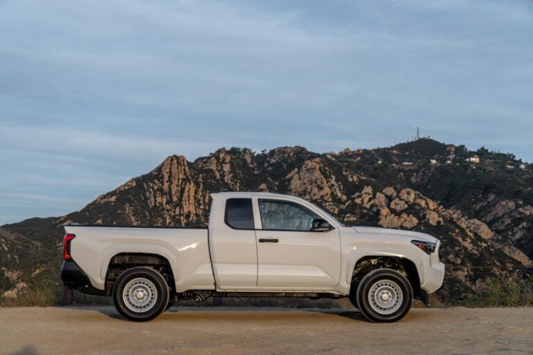 The Tacoma XtraCab Is Back (Here Are the Details)